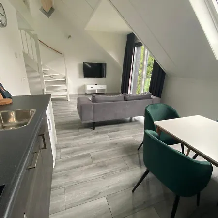 Greenstay Apartment *