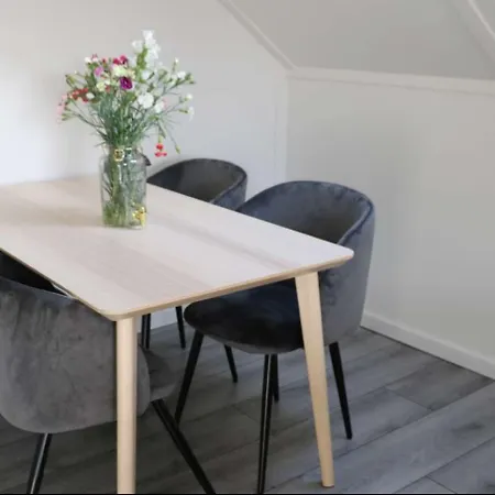 Greenstay Apartment *
